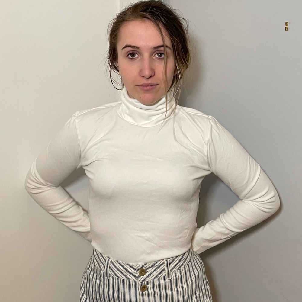 White Thick Turtle Neck Tee | M | SUPER WARM